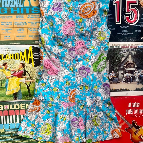 Vintage 1960s Floral Print Dress - Picture 6 of 11